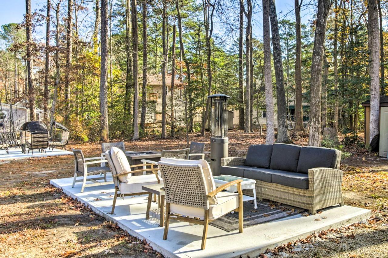 Berlin Home With Patio, 9 Mi To Ocean City Beaches Luaran gambar