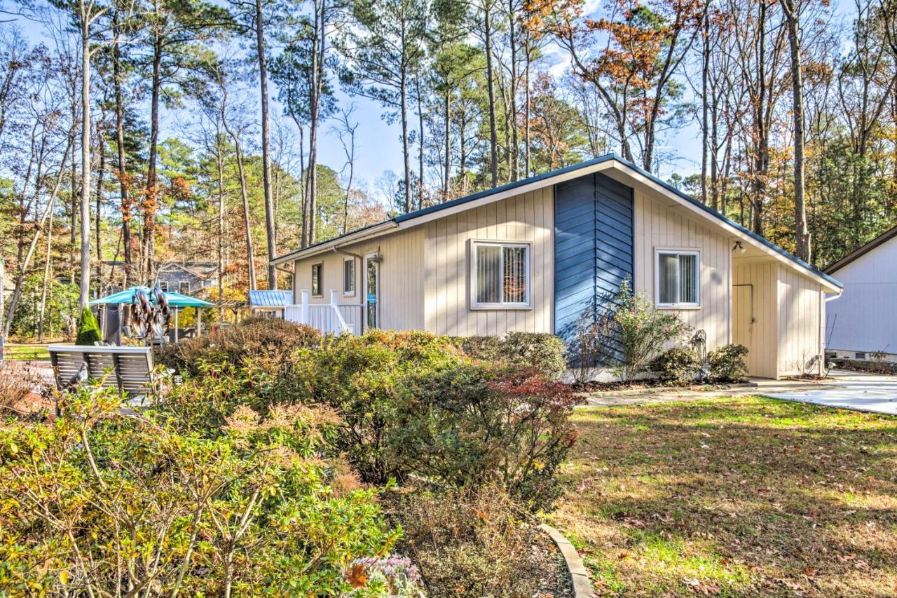 Berlin Home With Patio, 9 Mi To Ocean City Beaches Luaran gambar